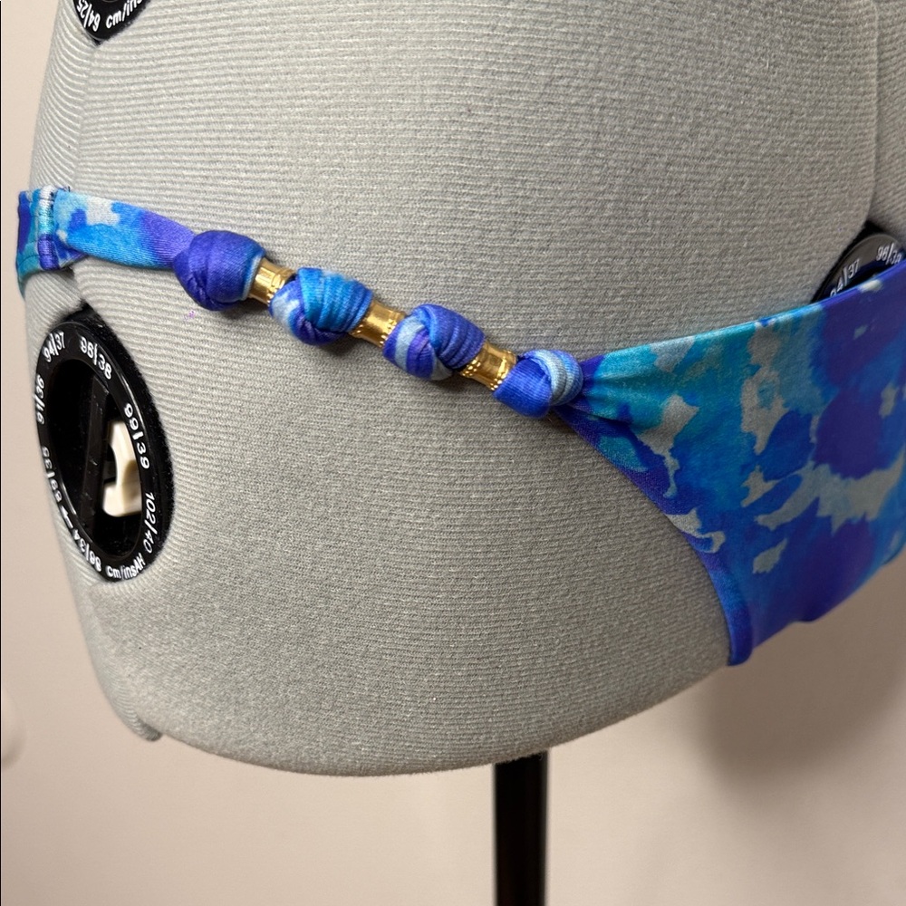 Vix Paula Hermanny Blue Camo Bikini Set Cheeky Beaded Bottom Size S / Top - L - Picture 6 of 12